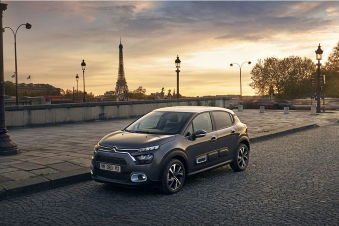 Renting  CITROEN C3 PURETECH 83CV S&S PLUS